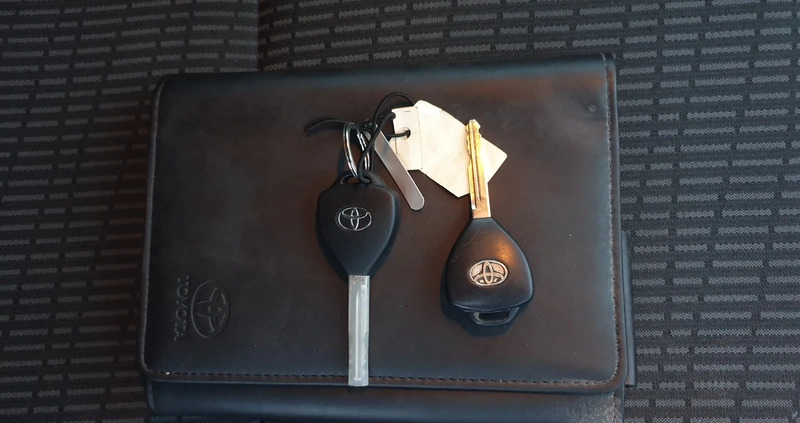 Toyota Avensis cena 23999 przebieg: 269989, rok produkcji 2009 z Elbląg małe 781